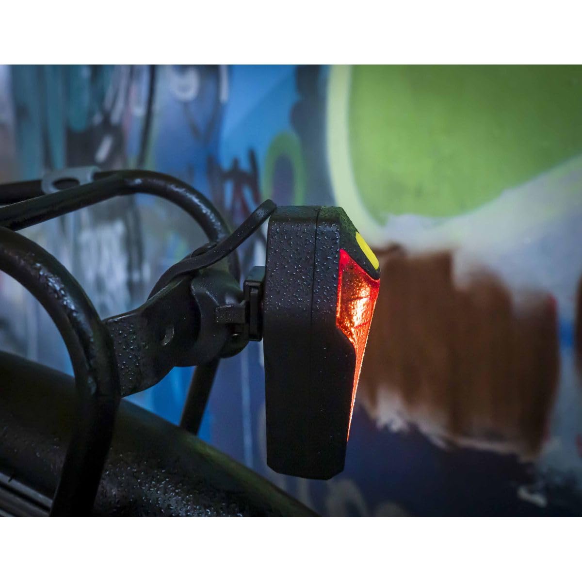 Michelin Éclairage Arrière Vélo LED – 5 modes fixation rapide