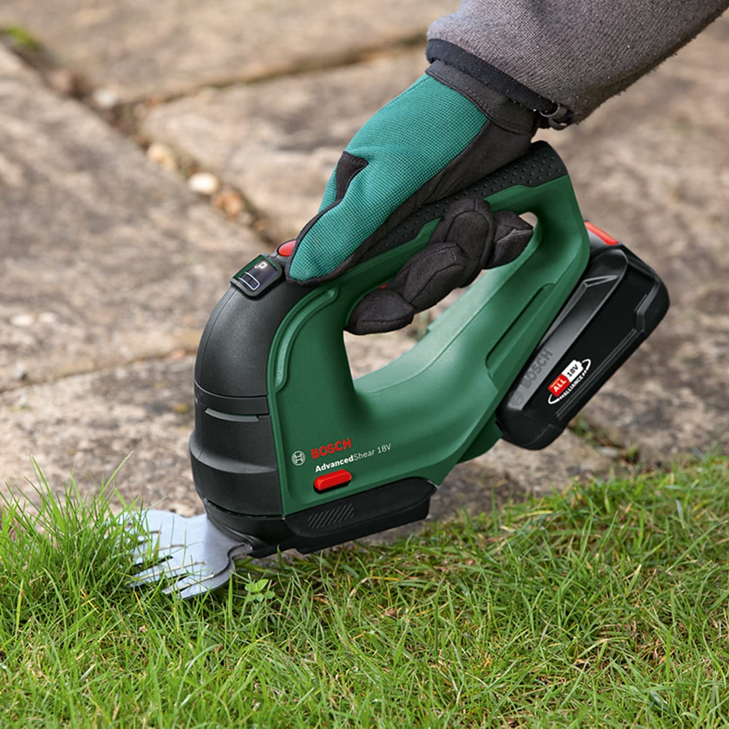 Bosch AdvancedShear 18V-10 – Cisaille à gazon sans fil - vue 2